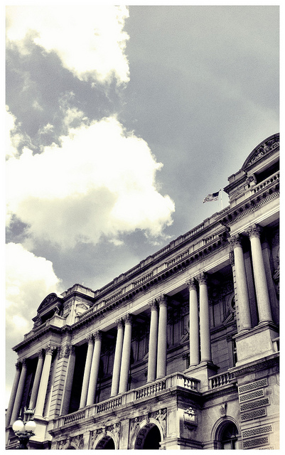  "Library of Congress (Jefferson building)" by colincalvert is licensed under CC BY-SA 2.0
